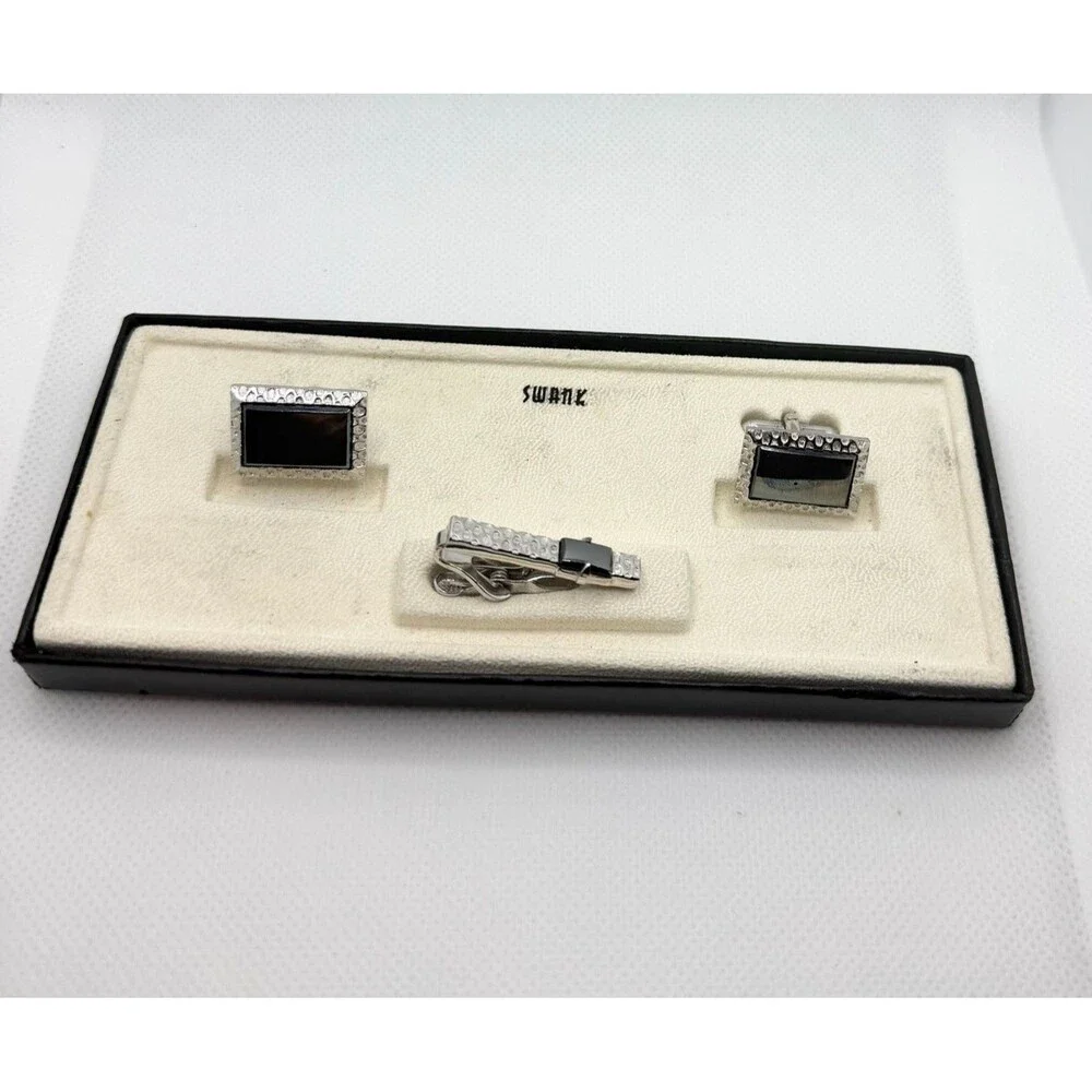 Vintage Swank Men's Rectangular Black Inlay Cufflink and Tie Bar Set
